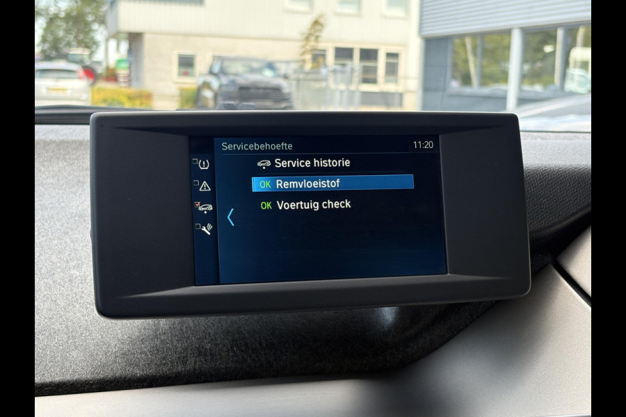 BMW i3 Basis 120Ah 42 kWh 170pk | Stoelverwarming | Navi | Achteruitrijcamera | SOH 90.1% |