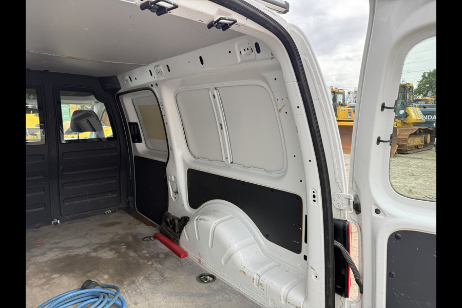 Volkswagen E-Caddy 37kWh 113PK L2H1 Elektrisch Caddy ABT Maxi 37,3kWh 159km WLTP Trekhaak Lichmetalen Velgen Airco Stoelverwarming Apple Carplay Pa