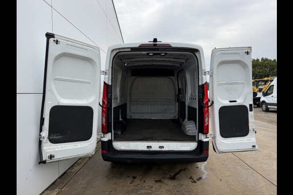 Maxus eDeliver 9 72kWh 204PK L2H2 280km Stad WLTP Snelladen LED Carplay Cruise control Camera Airco Parkeersensoren v+a