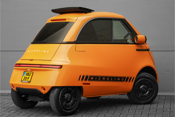 MICRO Microlino Dolce 15 kWh Schuifdak 230KM Actieradius Micro Box