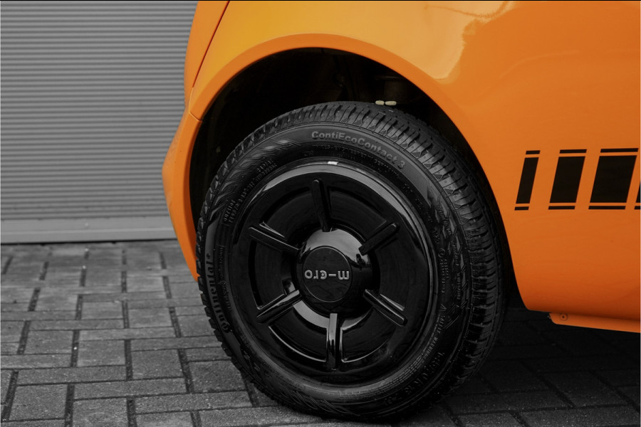 MICRO Microlino Dolce 15 kWh Schuifdak 230KM Actieradius Micro Box