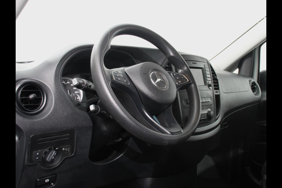 Mercedes-Benz Vito Tourer 114 CDI Automaat Pro L3 8 persoons PERSONENBUS excl. BTW/ incl. BPM Navigatie Airco Cruise Control