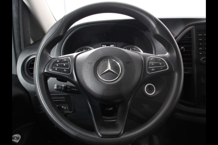 Mercedes-Benz Vito Tourer 114 CDI Automaat Pro L3 8 persoons PERSONENBUS excl. BTW/ incl. BPM Navigatie Airco Cruise Control