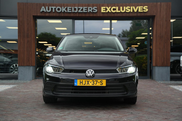 Volkswagen Polo 1.0 TSI Life Business Apple carplay Getint glas Airco Emergency braking DAB+ File assistent Navi