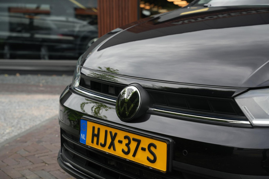 Volkswagen Polo 1.0 TSI Life Business Apple carplay Getint glas Airco Emergency braking DAB+ File assistent Navi