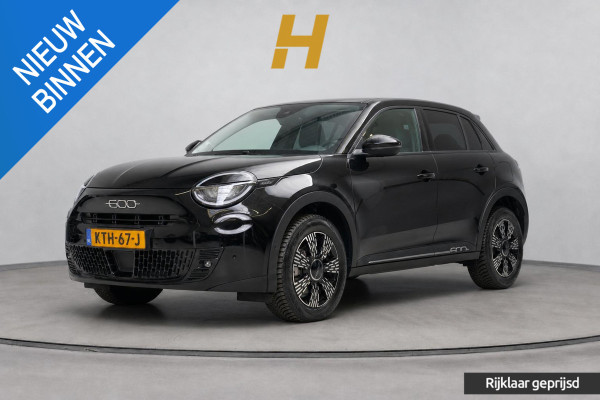 Fiat 600 1.2 Hybrid Urban | Achteruitrijcamera | Carplay | Climate control | Cruise control | Parkeersensoren | All-seasonbanden