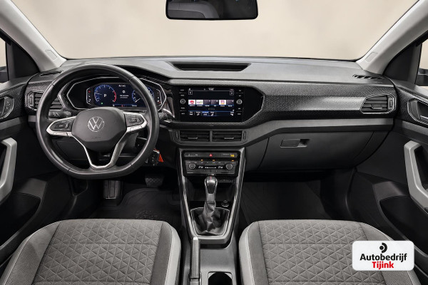 Volkswagen T-Cross 1.0 TSI Style | Automaat | LED | Trekhaak | Virtual | PDC | Climatronic | App-connect |