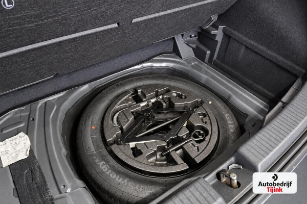 Volkswagen T-Cross 1.0 TSI Style | Automaat | LED | Trekhaak | Virtual | PDC | Climatronic | App-connect |