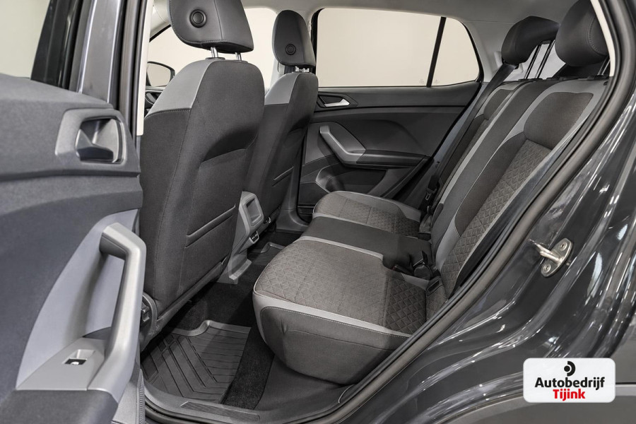 Volkswagen T-Cross 1.0 TSI Style | Automaat | LED | Trekhaak | Virtual | PDC | Climatronic | App-connect |