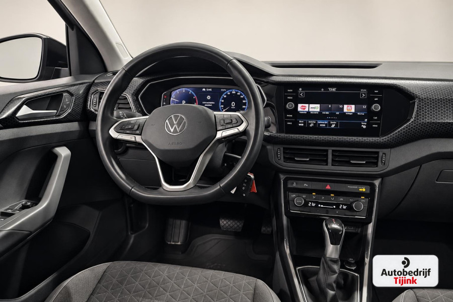 Volkswagen T-Cross 1.0 TSI Style | Automaat | LED | Trekhaak | Virtual | PDC | Climatronic | App-connect |