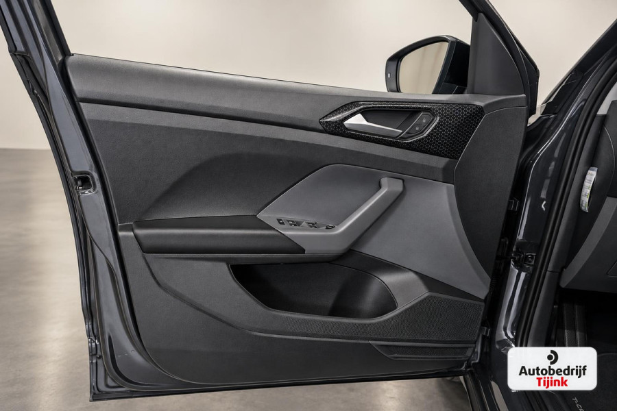 Volkswagen T-Cross 1.0 TSI Style | Automaat | LED | Trekhaak | Virtual | PDC | Climatronic | App-connect |