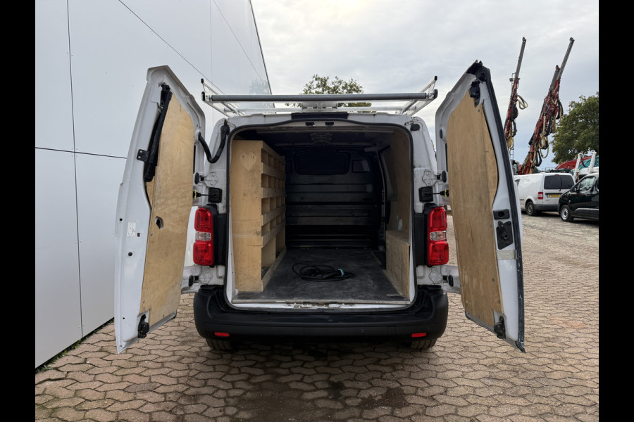 Opel Vivaro-e 75kWh 136PK L2 330km WLTP Snelladen Imperiaal Climate Control Cruise Control Imperiaal Carplay Navigatie Parkeersensoren