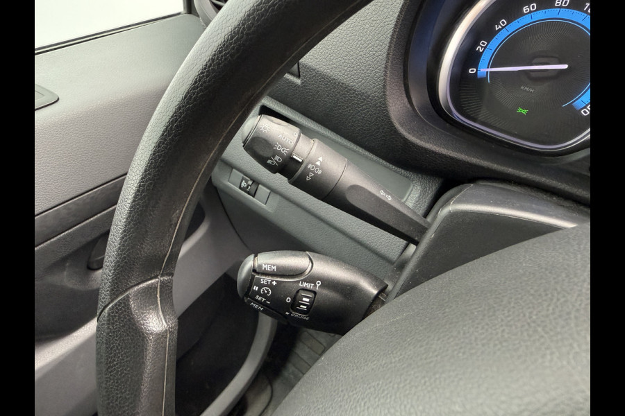 Opel Vivaro-e 75kWh 136PK L2 330km WLTP Snelladen Imperiaal Climate Control Cruise Control Imperiaal Carplay Navigatie Parkeersensoren