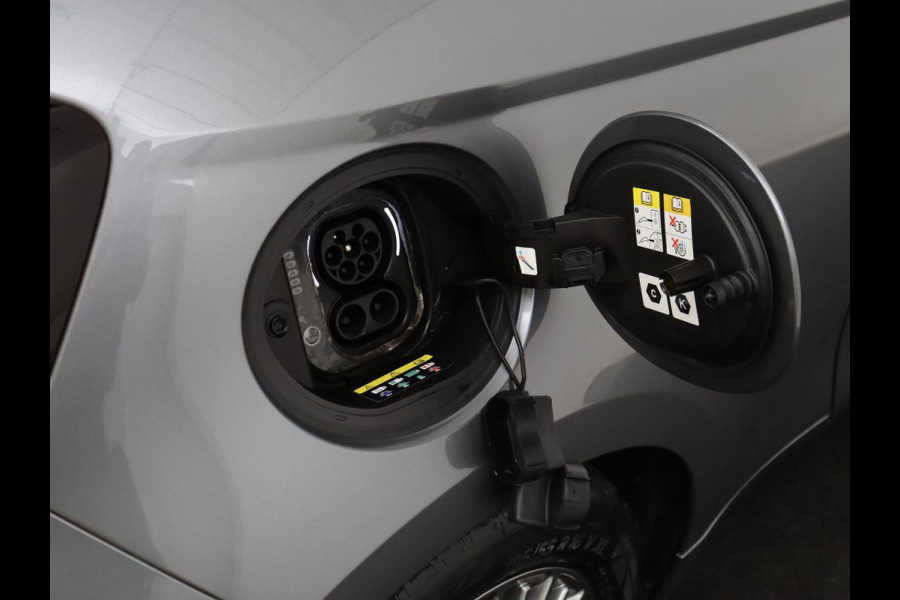 Fiat 500 Icon 24 kWh | 92,9% SOH | Cruise control | Navigatie | Carplay | Climate control | Virtueel dashboard | NAP 37.967km
