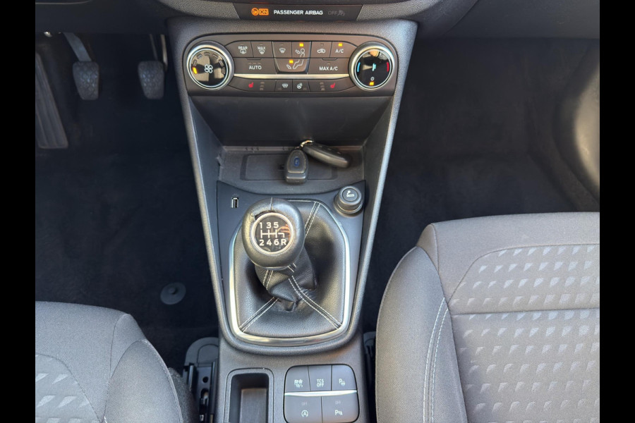 Ford Fiesta 1.0 EcoBoost Titanium | Camera | Parksensors | Stoel/Stuurverwarming | Adaptieve Cruise | Apple Carplay/Android Auto