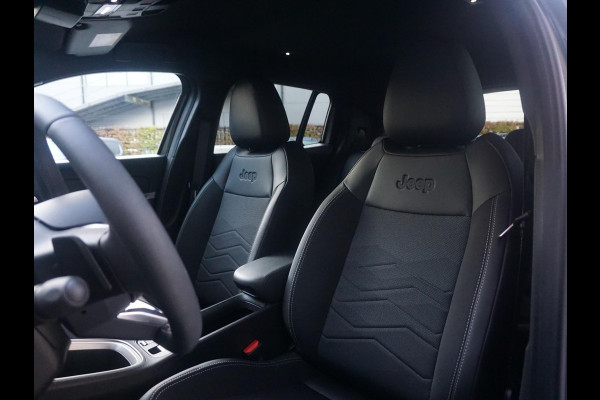 Jeep Avenger 1.2 e-Hybrid Summit Climate control