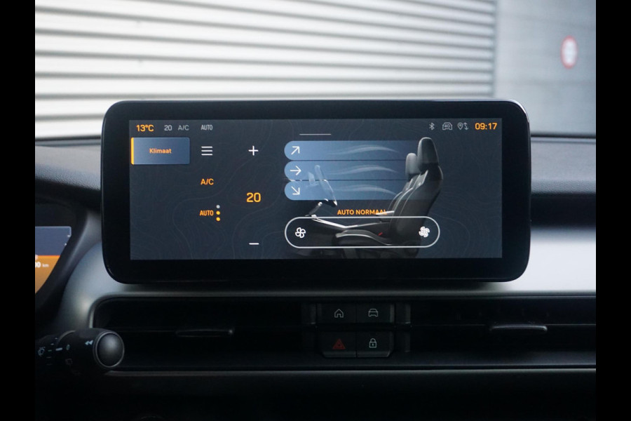 Jeep Avenger 1.2 e-Hybrid Summit Climate control