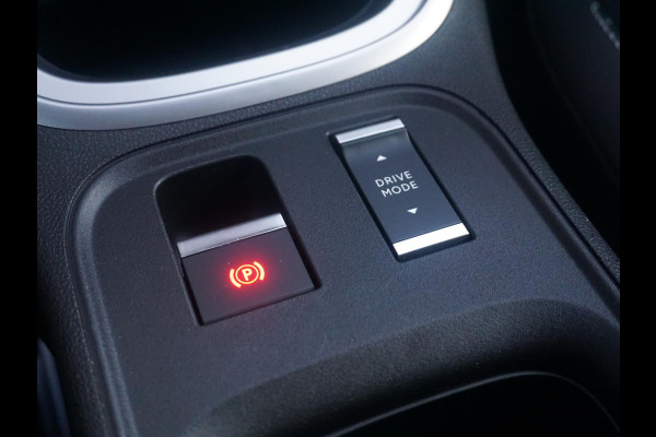 Jeep Avenger 1.2 e-Hybrid Summit Climate control