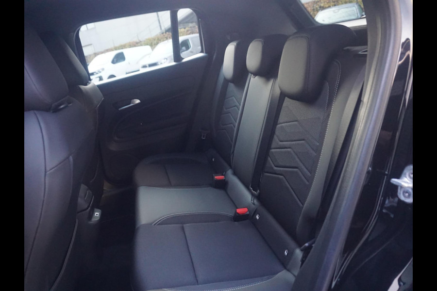 Jeep Avenger 1.2 e-Hybrid Summit Climate control