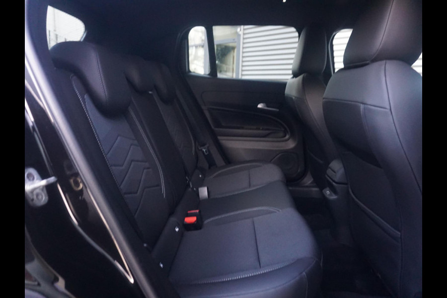 Jeep Avenger 1.2 e-Hybrid Summit Climate control