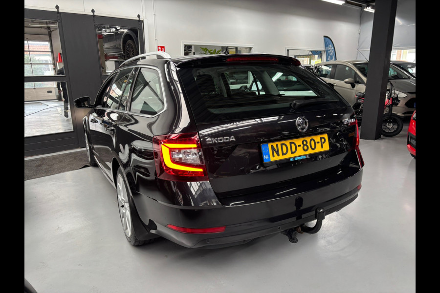 Škoda Octavia Combi 1.5 TSI Greentech Business Edition Plus / Carplay