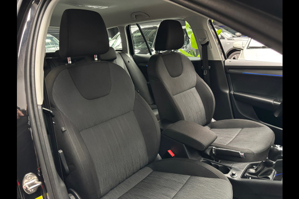 Škoda Octavia Combi 1.5 TSI Greentech Business Edition Plus / Carplay