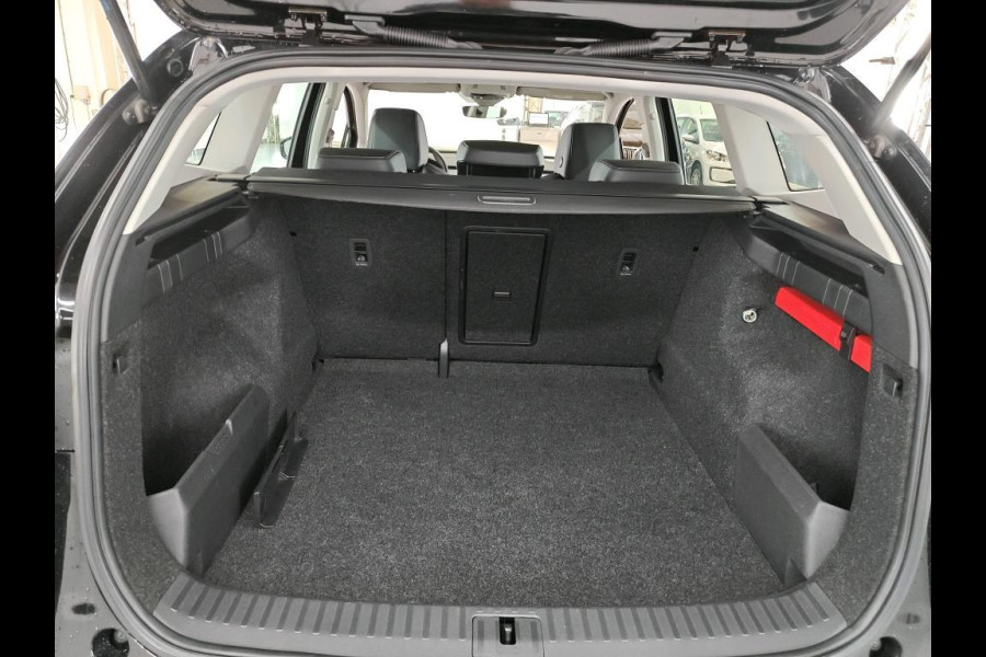 Škoda ENYAQ iV 60 NL-AUTO | BLACK EDTION | CAMERA