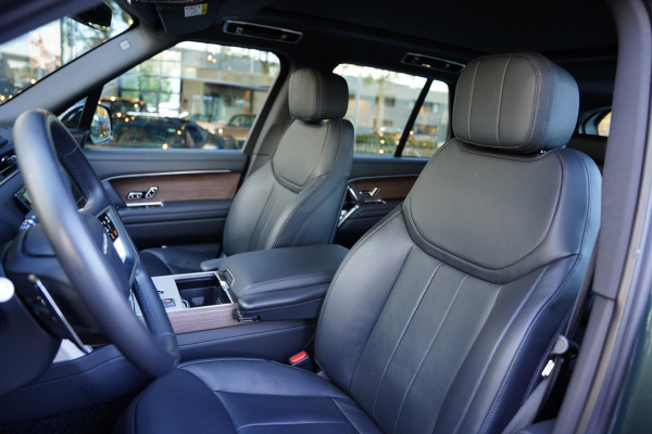 Land Rover Range Rover P460 E HSE / Elek. Trekhaak / Panoramadak / NL-Auto