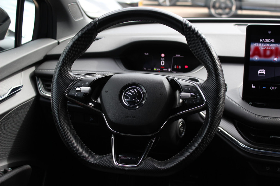 Škoda ENYAQ iV 80 Sportline / Trekhaak / Panoramadak / Camera / Keyless / 20'' / Matrix LED / CarPlay / Sfeerverlichting / Stoel+Stuurverwarming / Dodehoek / DAB / ACC