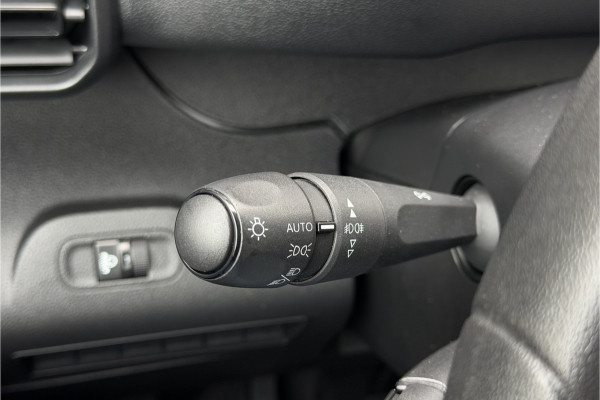 Peugeot Partner 1.5 BlueHDI | BPM VRIJ | Stoelverwarming | 3-Zits | Airco | Navi | PDC V+A