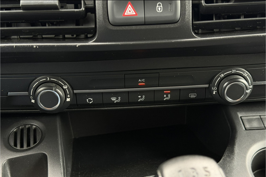Peugeot Partner 1.5 BlueHDI | BPM VRIJ | Stoelverwarming | 3-Zits | Airco | Navi | PDC V+A