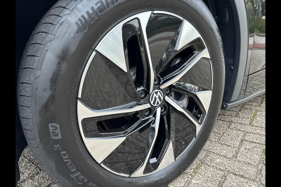 Volkswagen ID.5 Pro Business Advantage 77 kWh | 175pk | Achteruitrijcamera | Stoelverwarming | Trekhaak |