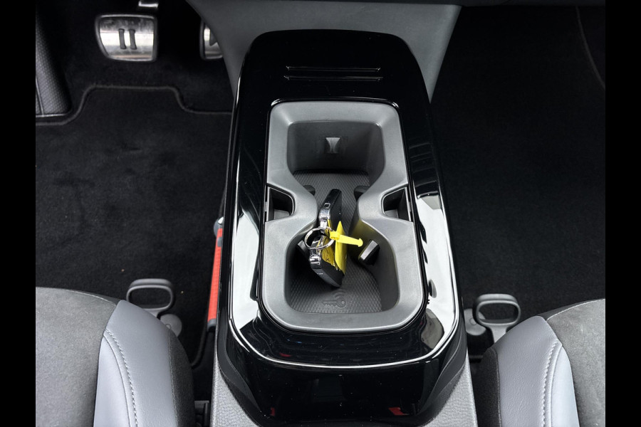 Volkswagen ID.5 Pro Business Advantage 77 kWh | 175pk | Achteruitrijcamera | Stoelverwarming | Trekhaak |