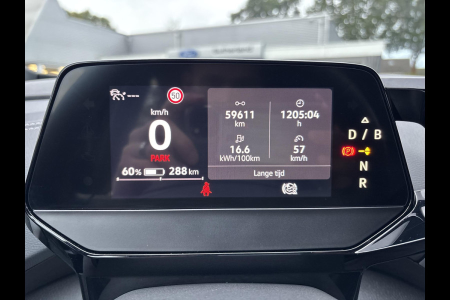 Volkswagen ID.5 Pro Business Advantage 77 kWh | 175pk | Achteruitrijcamera | Stoelverwarming | Trekhaak |