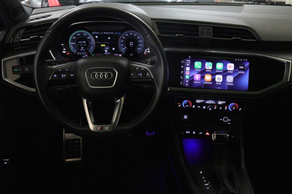 Audi Q3 45 TFSI e S Edition 3X S-Line /PANO/KEYLES/STOELV/BOMVOL