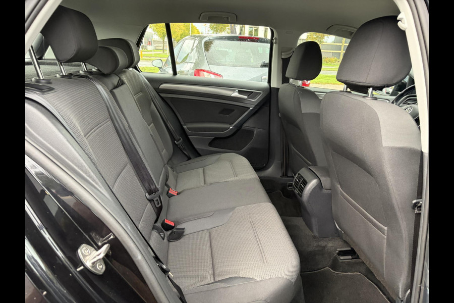 Volkswagen e-Golf E-DITION ✓SOH 90.63%✓2e Eigenaar✓Carplay✓Navi✓Clima✓Cruise✓Pdc V+A✓Lm velgen✓136pk✓Recent beurt gehad✓Weinig Km✓Zeer Zuinig✓N.A.P✓Apk tot 05-2028