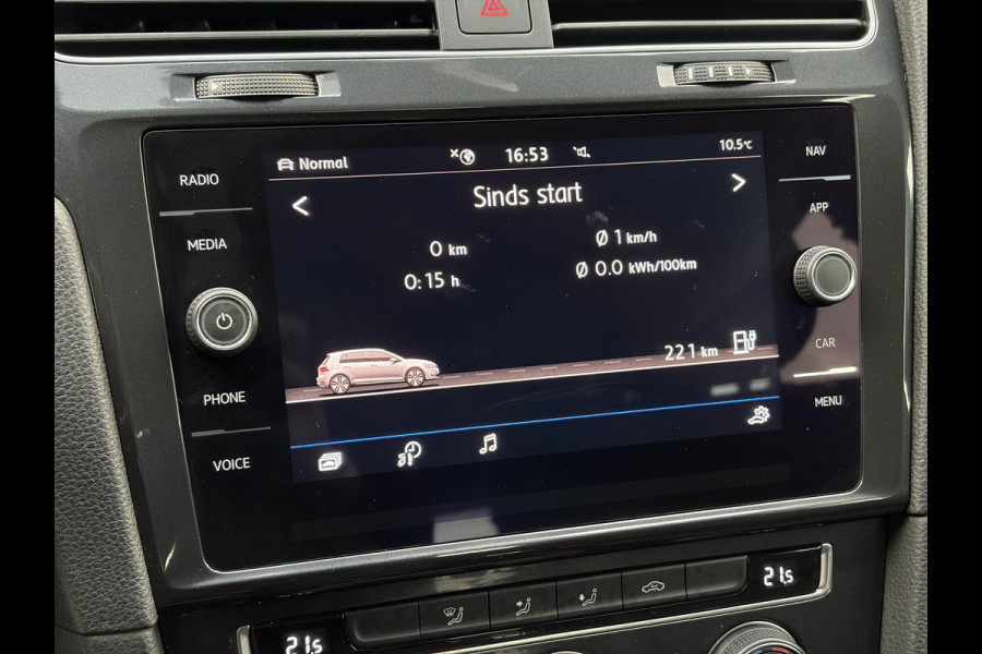 Volkswagen e-Golf E-DITION ✓SOH 90.63%✓2e Eigenaar✓Carplay✓Navi✓Clima✓Cruise✓Pdc V+A✓Lm velgen✓136pk✓Recent beurt gehad✓Weinig Km✓Zeer Zuinig✓N.A.P✓Apk tot 05-2028