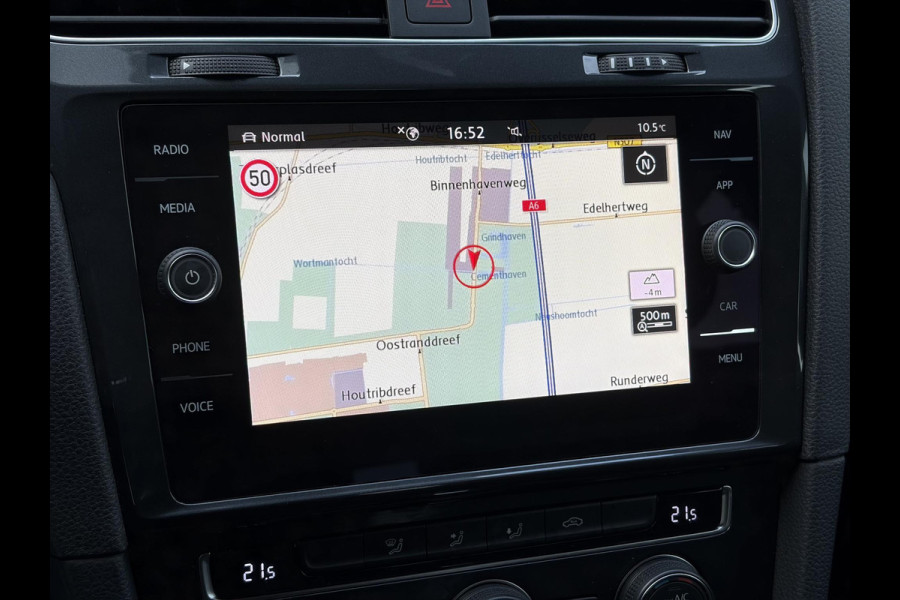 Volkswagen e-Golf E-DITION ✓SOH 90.63%✓2e Eigenaar✓Carplay✓Navi✓Clima✓Cruise✓Pdc V+A✓Lm velgen✓136pk✓Recent beurt gehad✓Weinig Km✓Zeer Zuinig✓N.A.P✓Apk tot 05-2028