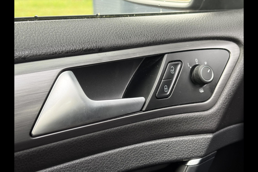 Volkswagen e-Golf E-DITION ✓SOH 90.63%✓2e Eigenaar✓Carplay✓Navi✓Clima✓Cruise✓Pdc V+A✓Lm velgen✓136pk✓Recent beurt gehad✓Weinig Km✓Zeer Zuinig✓N.A.P✓Apk tot 05-2028
