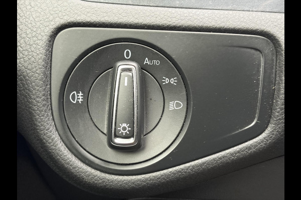 Volkswagen e-Golf E-DITION ✓SOH 90.63%✓2e Eigenaar✓Carplay✓Navi✓Clima✓Cruise✓Pdc V+A✓Lm velgen✓136pk✓Recent beurt gehad✓Weinig Km✓Zeer Zuinig✓N.A.P✓Apk tot 05-2028