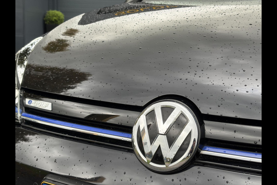 Volkswagen e-Golf E-DITION ✓SOH 90.63%✓2e Eigenaar✓Carplay✓Navi✓Clima✓Cruise✓Pdc V+A✓Lm velgen✓136pk✓Recent beurt gehad✓Weinig Km✓Zeer Zuinig✓N.A.P✓Apk tot 05-2028