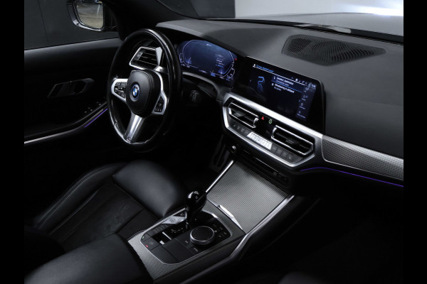 BMW 3 Serie Touring 330e High Executive Sport SOH 90,5% (PANORAMADAK,APPLE CARPLAY,NAVI,CAMERA,SFEERVERLICHTING,LED,SPORTSTOELEN)