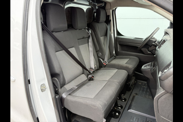 Toyota ProAce Electric 75kWh 136PK L3 XL Elektrisch 93.3% (SOH) 330km WLTP Snelladen Cruise Control Climate Control Carplay Navigatie 360° Cam