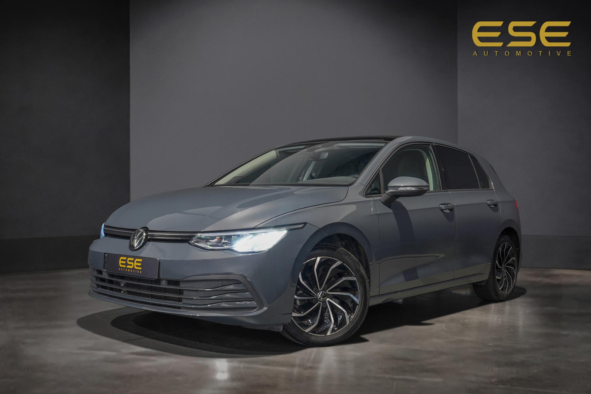 Volkswagen Golf 1.5 eTSI Pano | H&K | Camera | Dodehoek | Ambient |