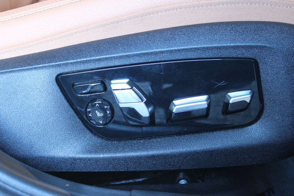 BMW 5 Serie Touring 520i High Executive M-SPORT PANO LEER NAVI LED ORG NL 121000KM!!!