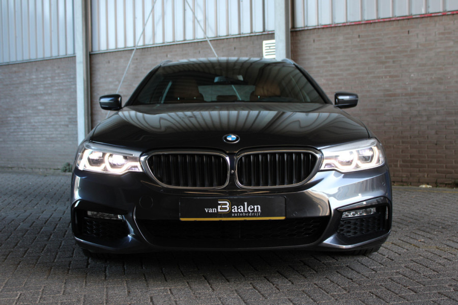 BMW 5 Serie Touring 520i High Executive M-SPORT PANO LEER NAVI LED ORG NL 121000KM!!!