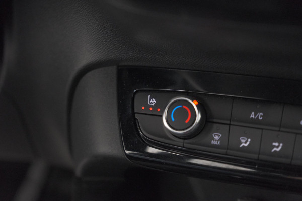 Opel Corsa 1.2 Turbo 110 Hybrid GS | Dodehoekdetectie | Stoelverwarming | Parkeersensoren | Apple Carplay