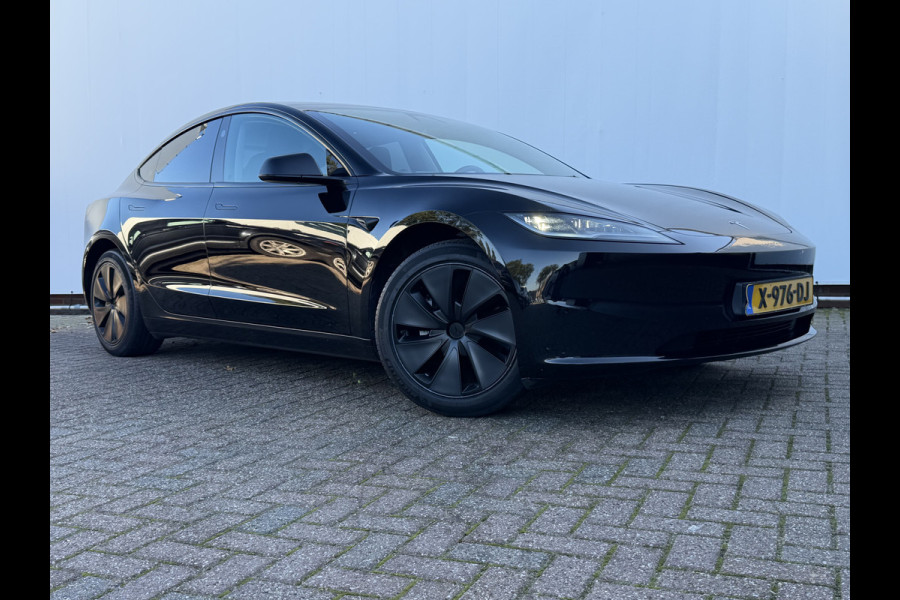 Tesla Model 3 RWD 60 kWh Pano Leer Stoelverw + Ventilatie Adap.Cruise Self-Drive Mogelijkheid Orig.NL!