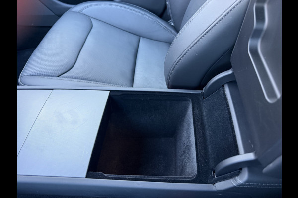 Tesla Model 3 RWD 60 kWh Pano Leer Stoelverw + Ventilatie Adap.Cruise Self-Drive Mogelijkheid Orig.NL!