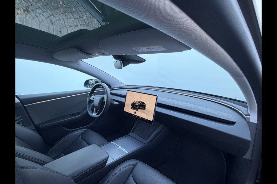 Tesla Model 3 RWD 60 kWh Pano Leer Stoelverw + Ventilatie Adap.Cruise Self-Drive Mogelijkheid Orig.NL!